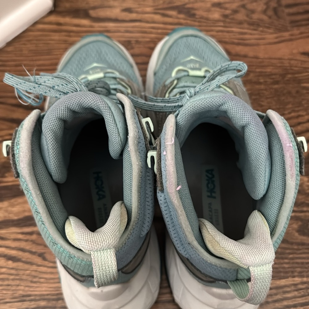 Hoka Women's Teal and Aqua Trail Running Shoes - Picture 9 of 16